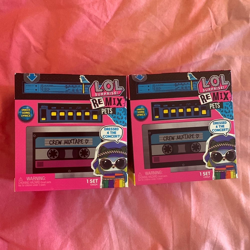 LOL Remix Pets set of two girls toys doll